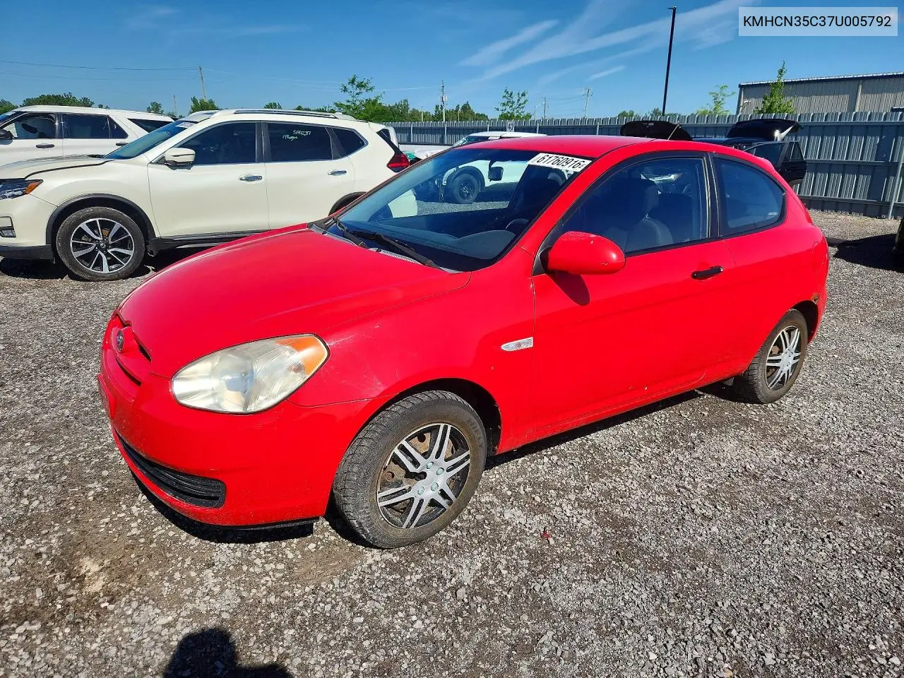 2007 Hyundai Accent Se VIN: KMHCN35C37U005792 Lot: 61760916