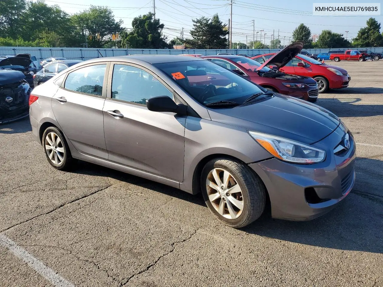 2014 Hyundai Accent Gls VIN: KMHCU4AE5EU769835 Lot: 60882996
