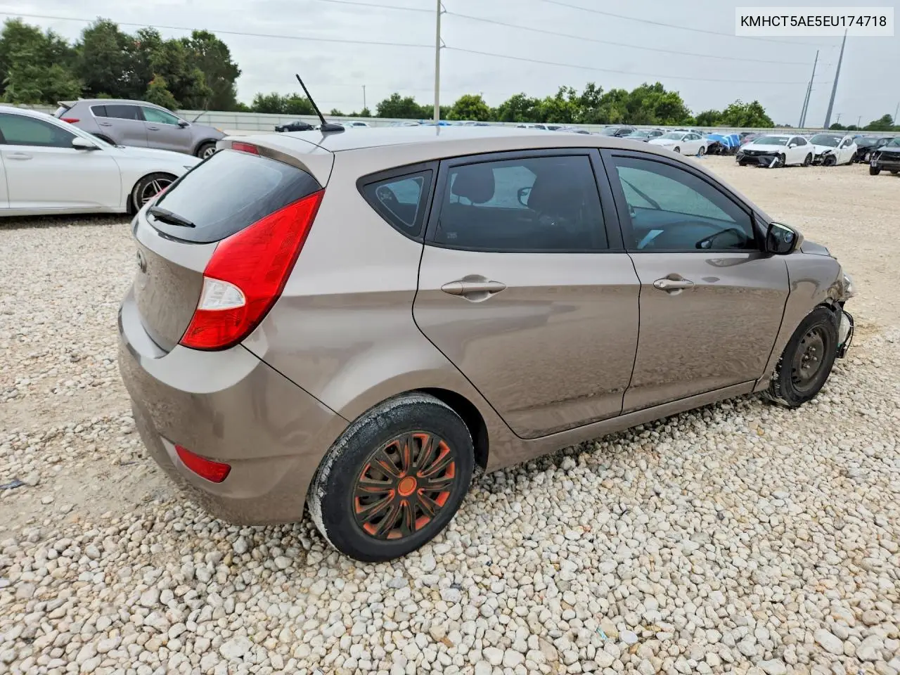 2014 Hyundai Accent Gs VIN: KMHCT5AE5EU174718 Lot: 61248136