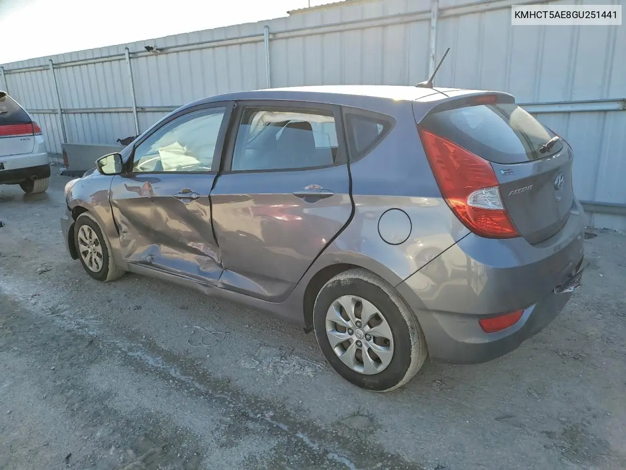 KMHCT5AE8GU251441 2016 Hyundai Accent Se