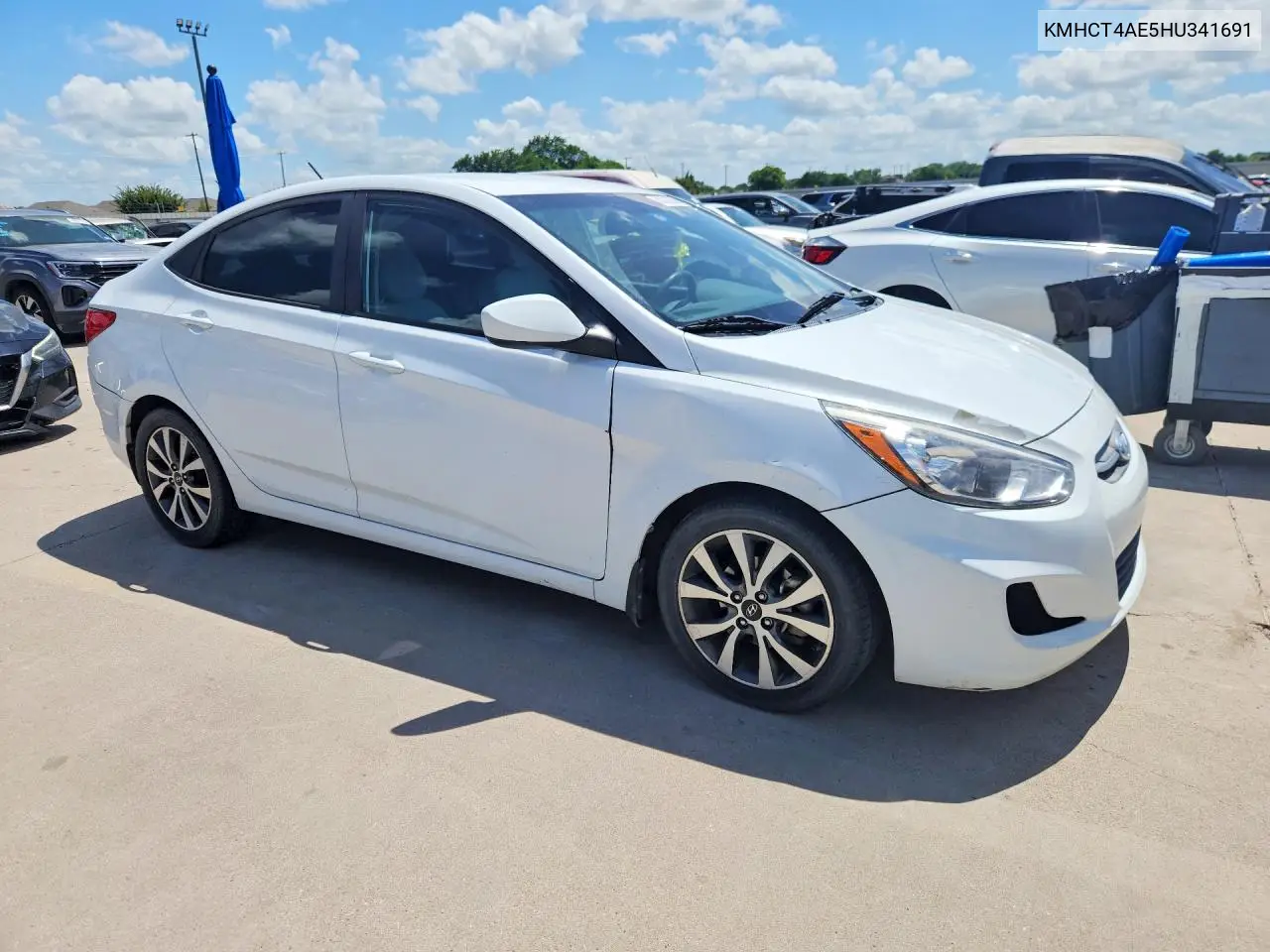 2017 Hyundai Accent Se VIN: KMHCT4AE5HU341691 Lot: 56721336
