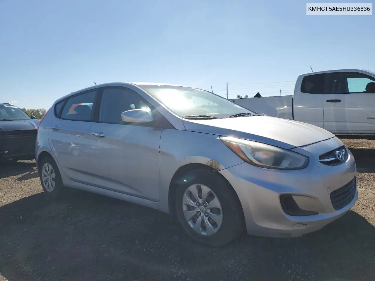 KMHCT5AE5HU336836 2017 Hyundai Accent Se