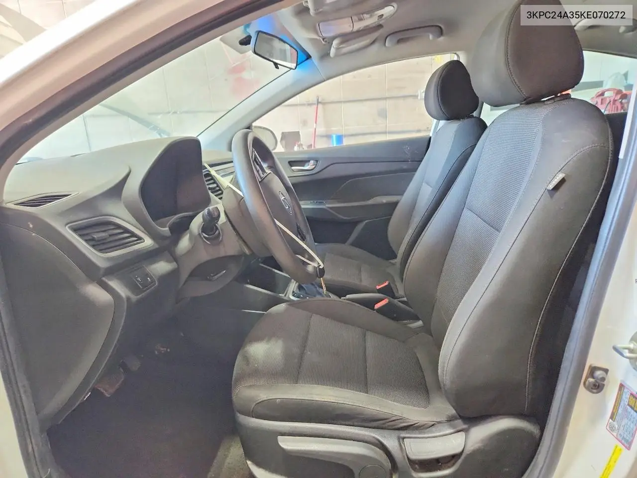 2019 Hyundai Accent Se VIN: 3KPC24A35KE070272 Lot: 61280736