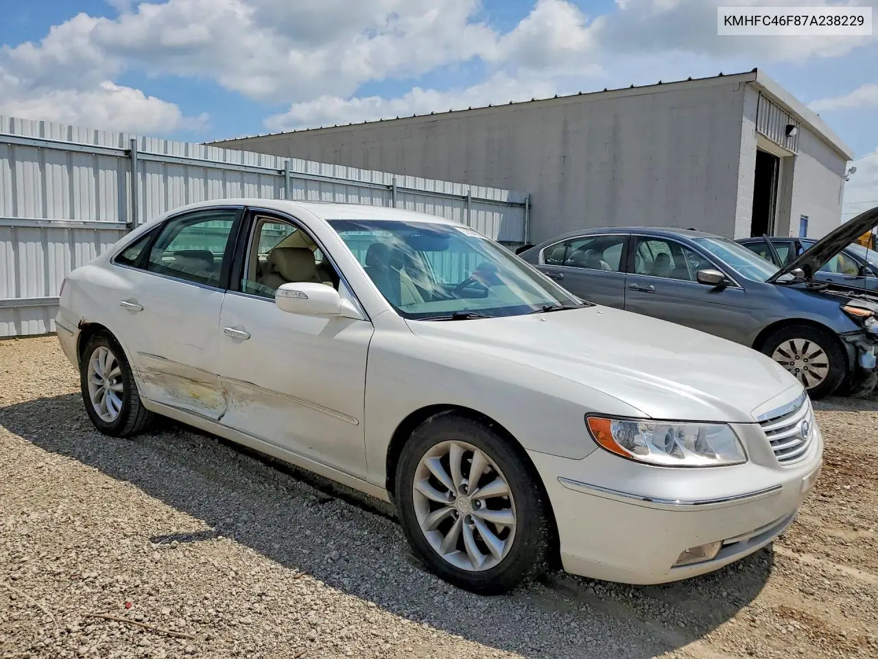 2007 Hyundai Azera Se VIN: KMHFC46F87A238229 Lot: 62094096