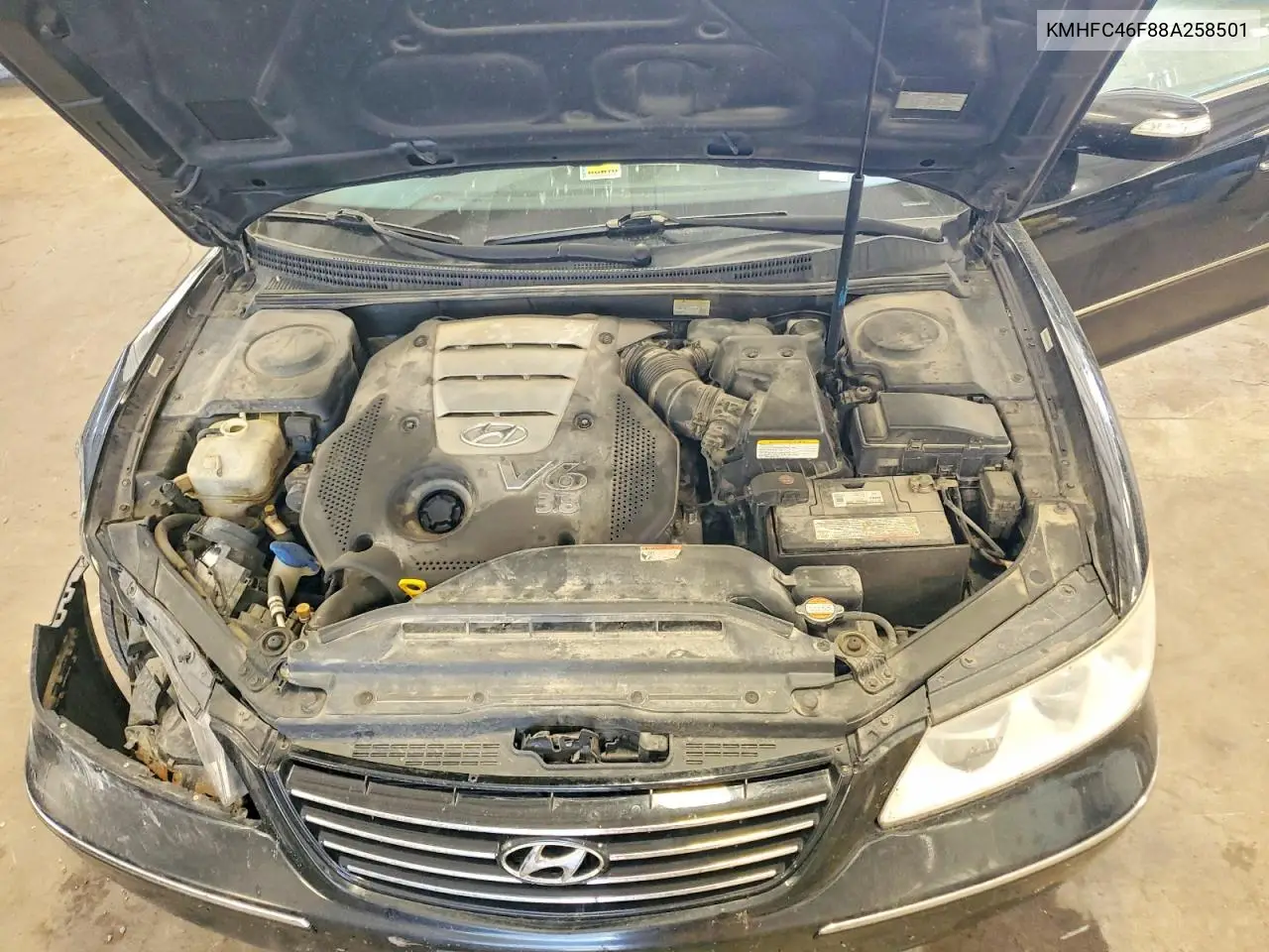 2008 Hyundai Azera Limited VIN: KMHFC46F88A258501 Lot: 56781106
