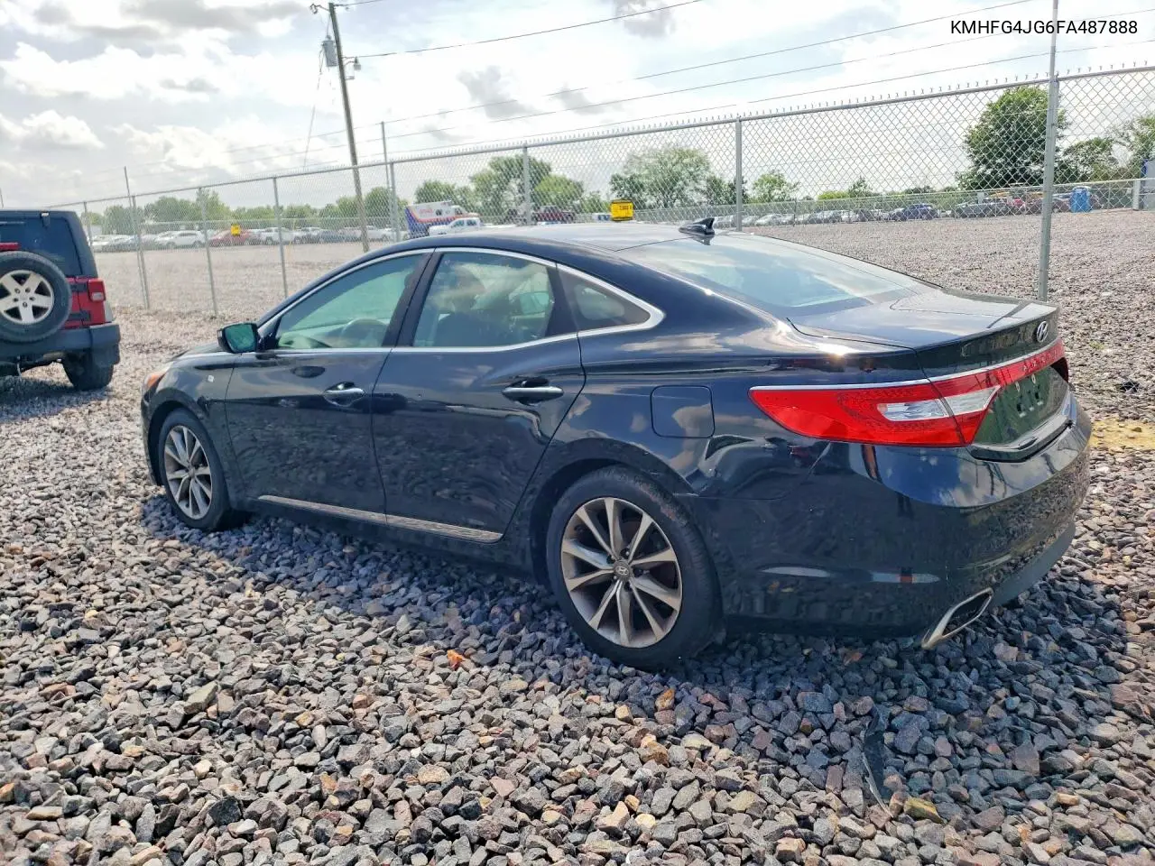 2015 Hyundai Azera Base VIN: KMHFG4JG6FA487888 Lot: 55134966