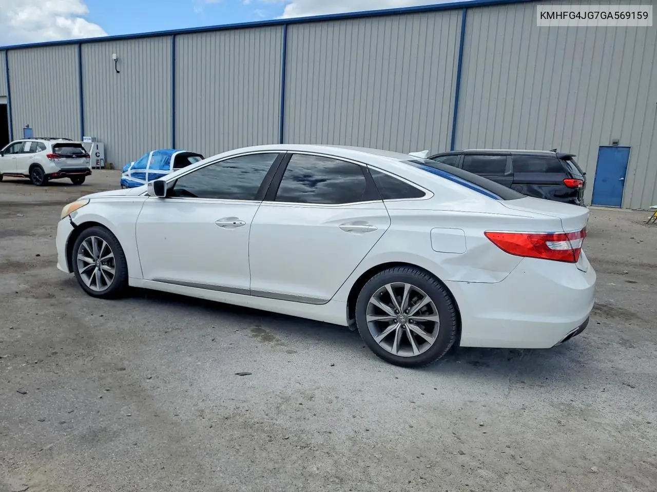 2016 Hyundai Azera Base VIN: KMHFG4JG7GA569159 Lot: 56438556