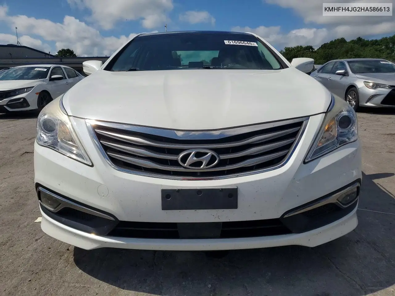2017 Hyundai Azera Limited VIN: KMHFH4JG2HA586613 Lot: 61696646
