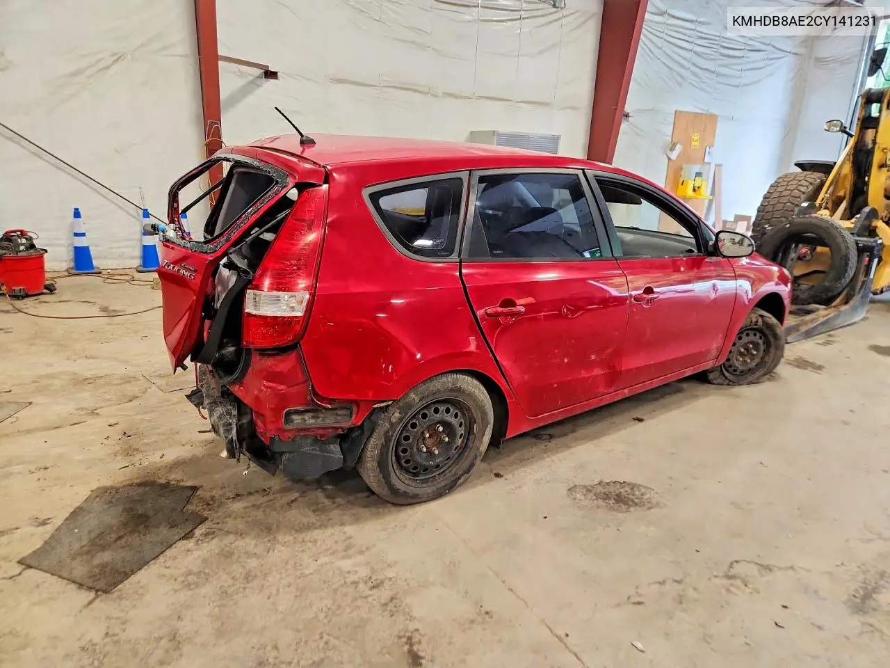 2012 Hyundai Elantra VIN: KMHDB8AE2CY141231 Lot: 61750366