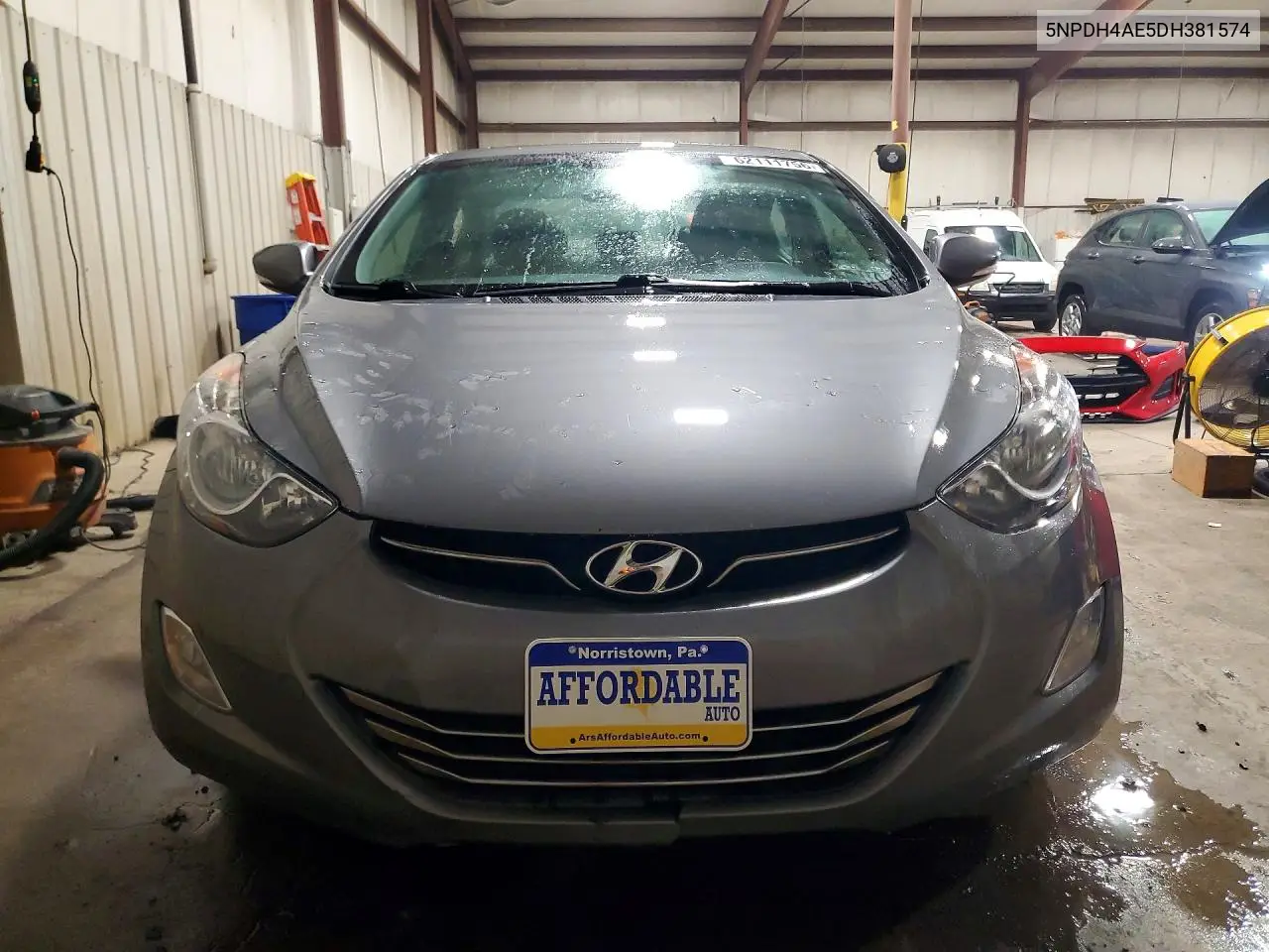 2013 Hyundai Elantra Limited VIN: 5NPDH4AE5DH381574 Lot: 62111756
