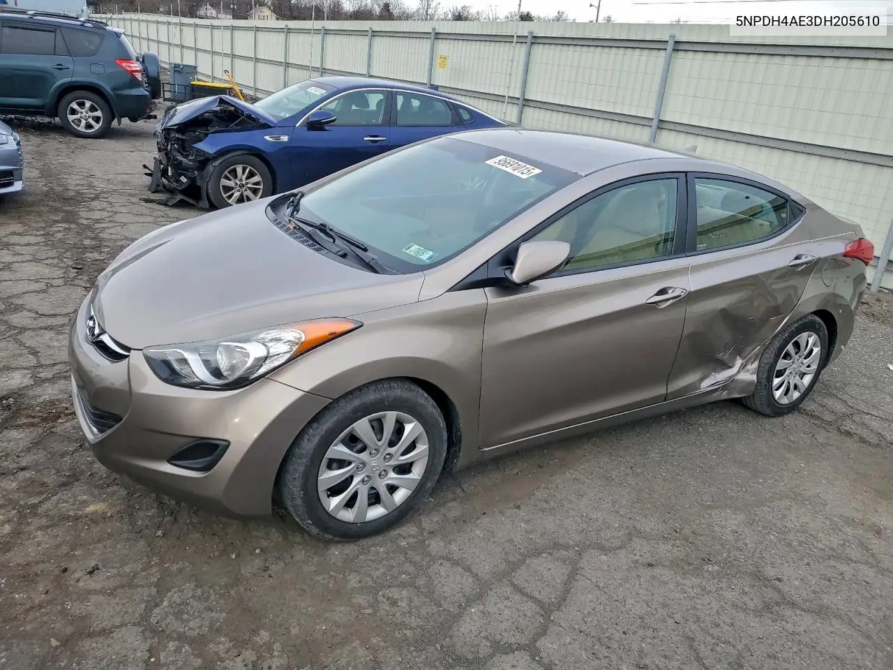 5NPDH4AE3DH205610 2013 Hyundai Elantra Gls