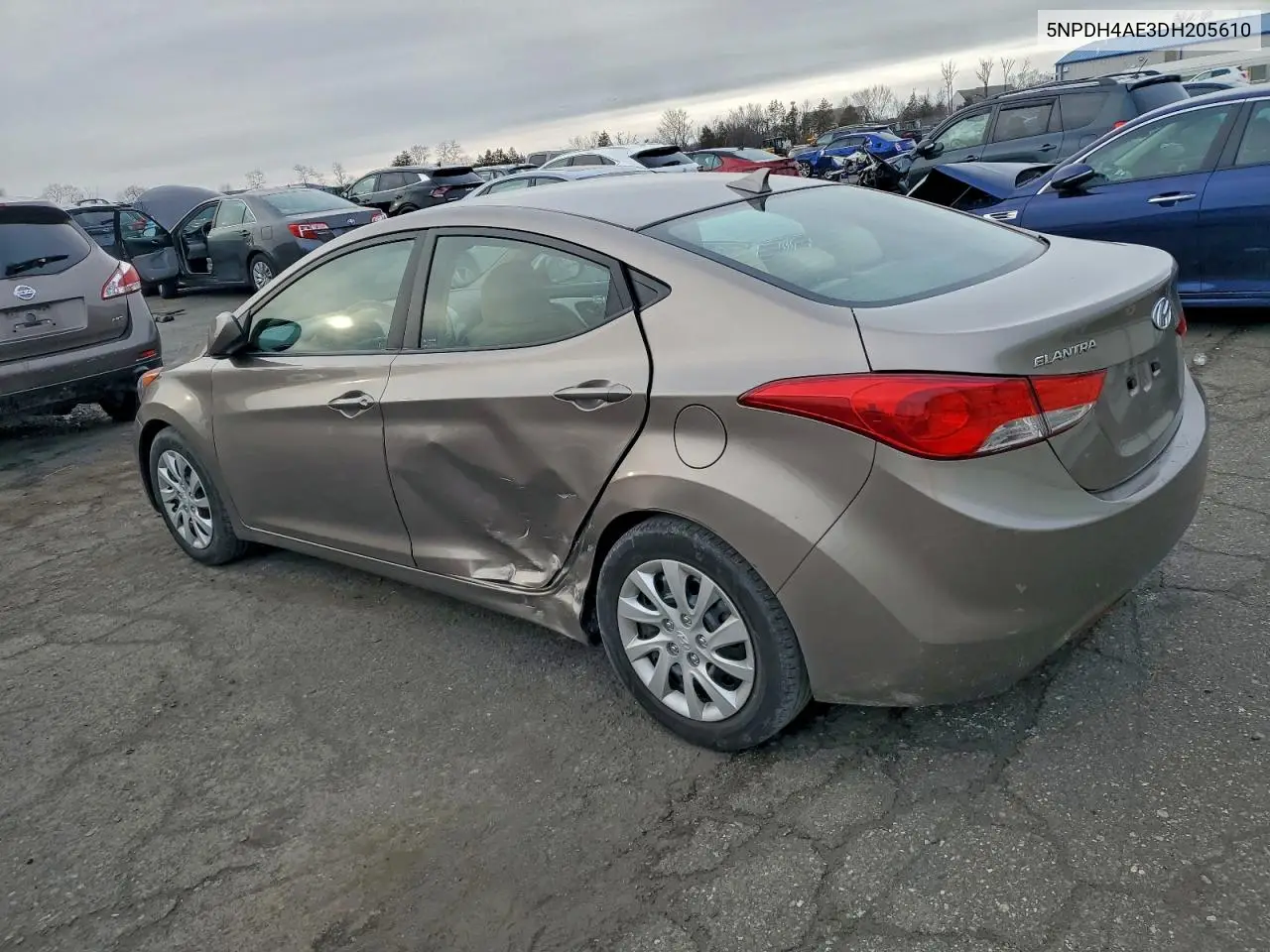 5NPDH4AE3DH205610 2013 Hyundai Elantra Gls