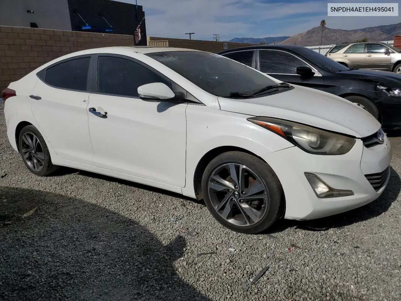 5NPDH4AE1EH495041 2014 Hyundai Elantra Se