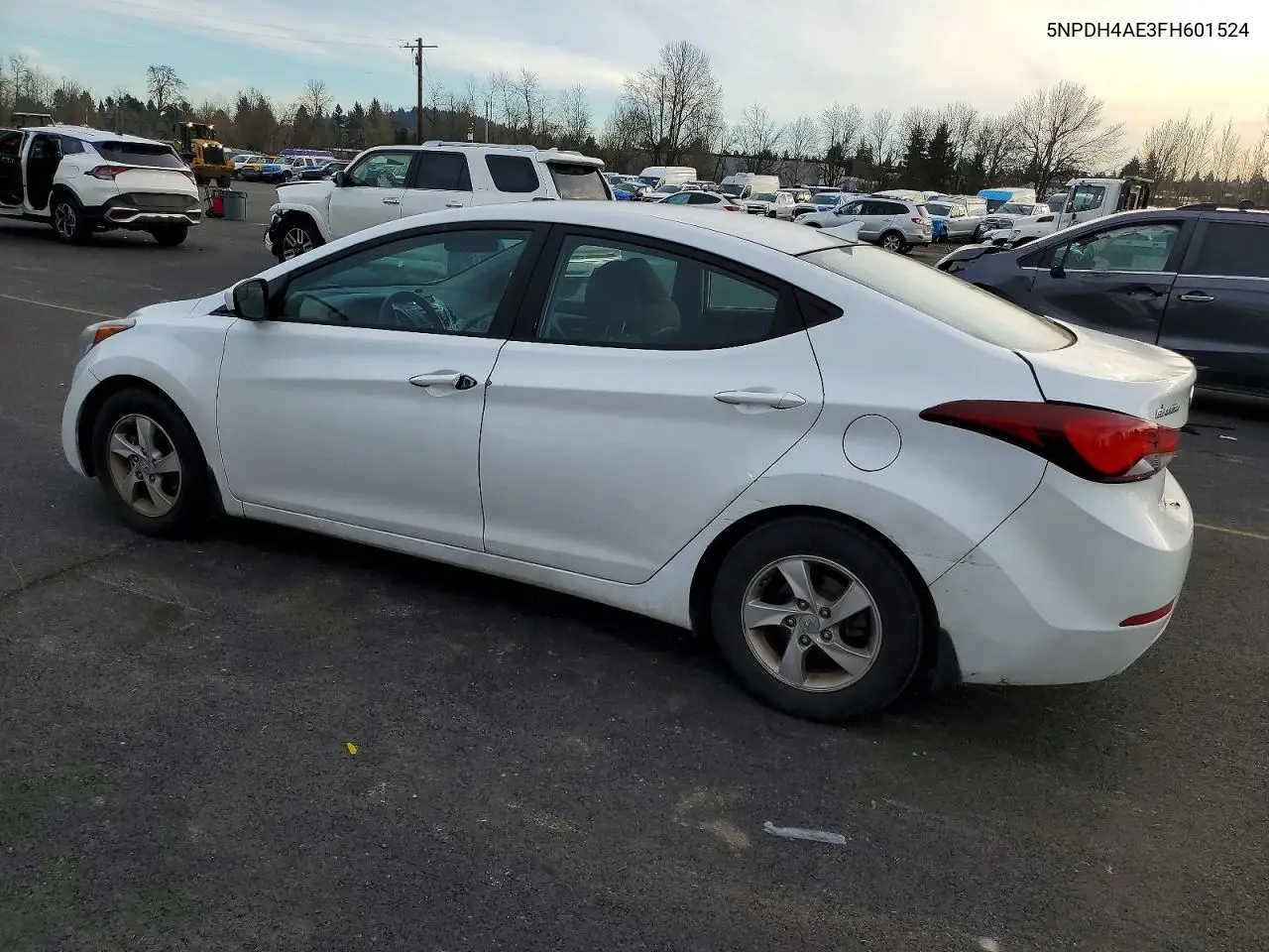 5NPDH4AE3FH601524 2015 Hyundai Elantra Se