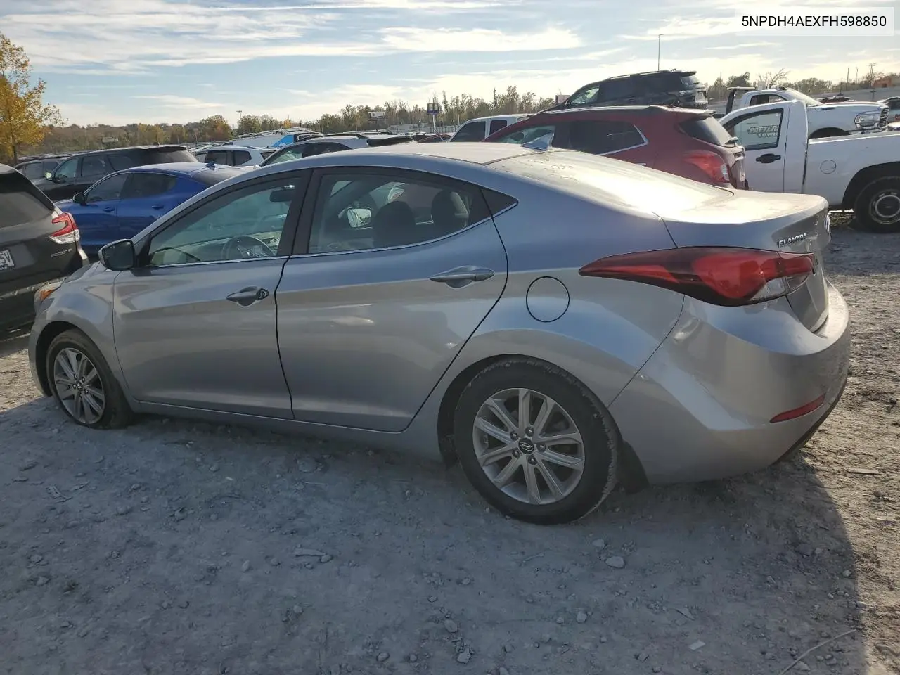 5NPDH4AEXFH598850 2015 Hyundai Elantra Se