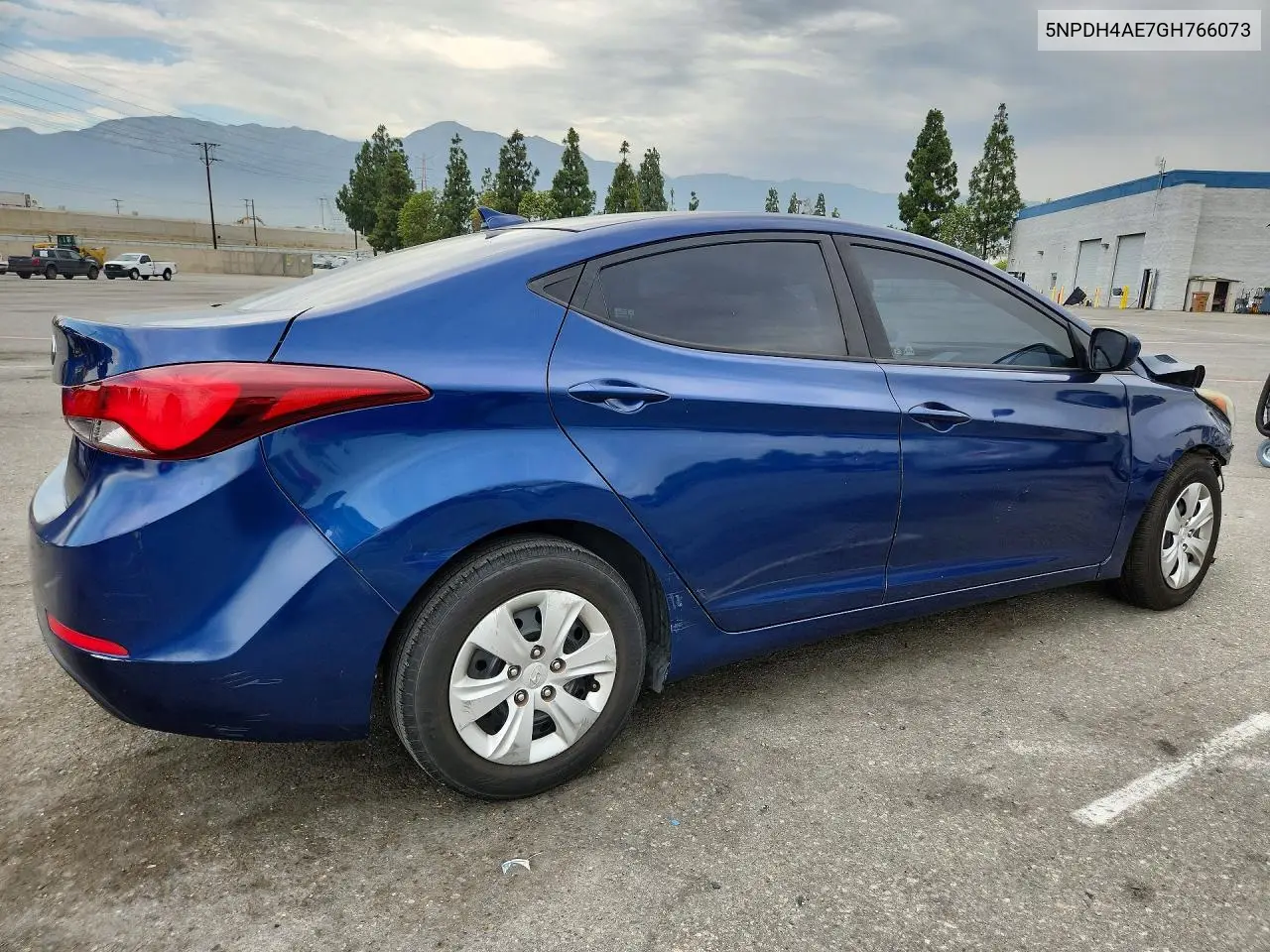 2016 Hyundai Elantra Se VIN: 5NPDH4AE7GH766073 Lot: 60900936