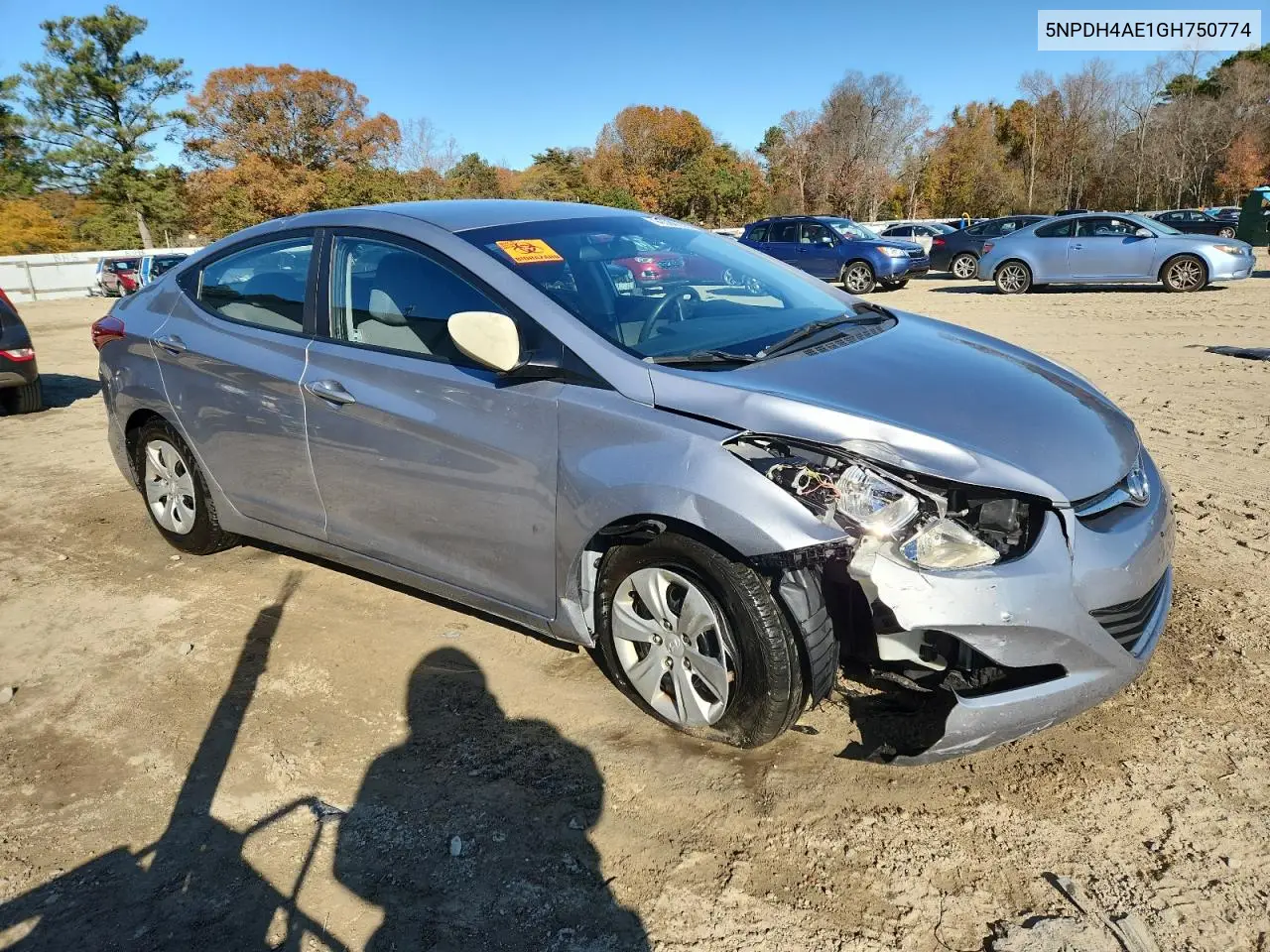 5NPDH4AE1GH750774 2016 Hyundai Elantra Se