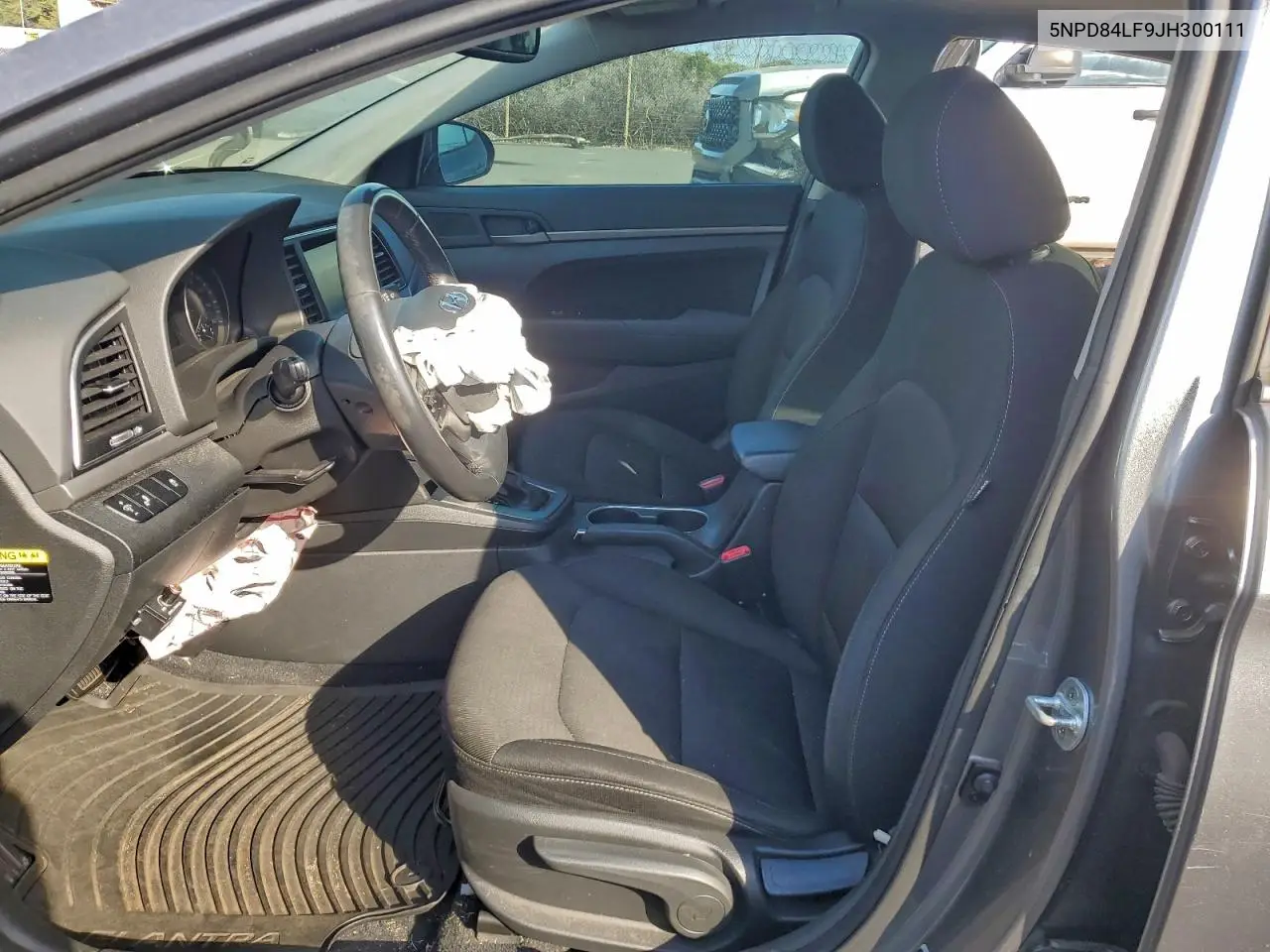 5NPD84LF9JH300111 2018 Hyundai Elantra Sel