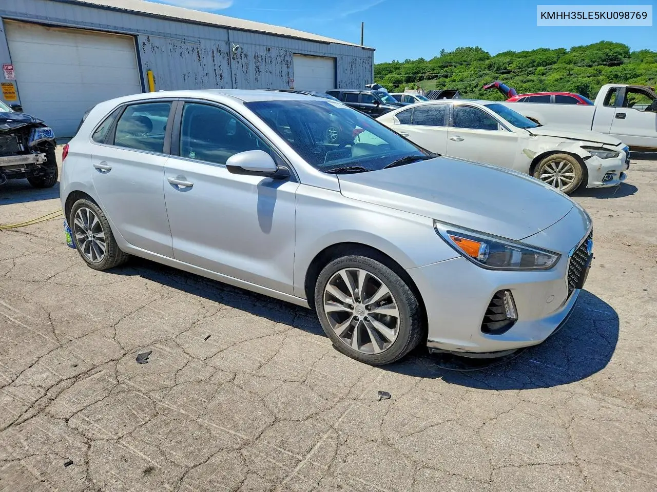 2019 Hyundai Elantra Gt Base VIN: KMHH35LE5KU098769 Lot: 55938766