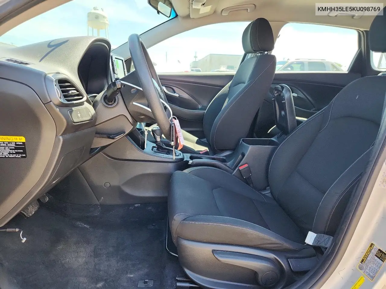 2019 Hyundai Elantra Gt Base VIN: KMHH35LE5KU098769 Lot: 55938766