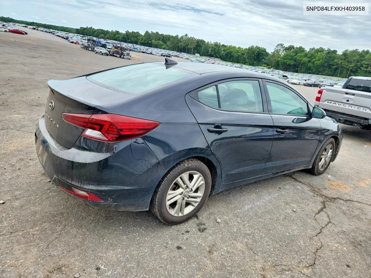 2019 Hyundai Elantra Sel VIN: 5NPD84LFXKH403958 Lot: 57465966