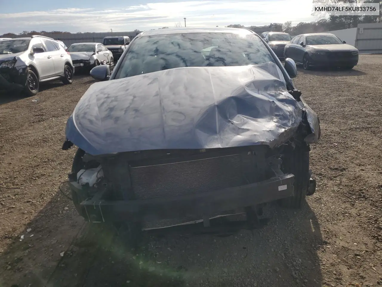 KMHD74LF5KU833756 2019 Hyundai Elantra Se