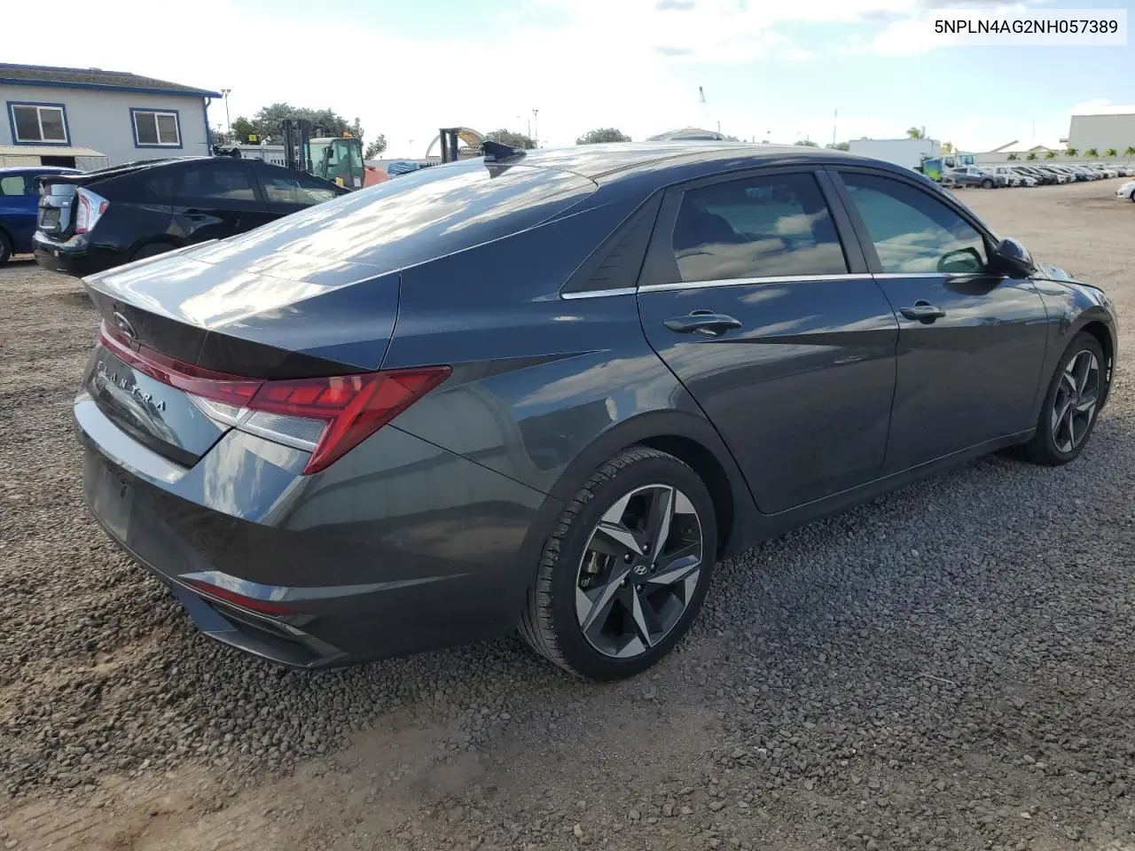 5NPLN4AG2NH057389 2022 Hyundai Elantra Sel
