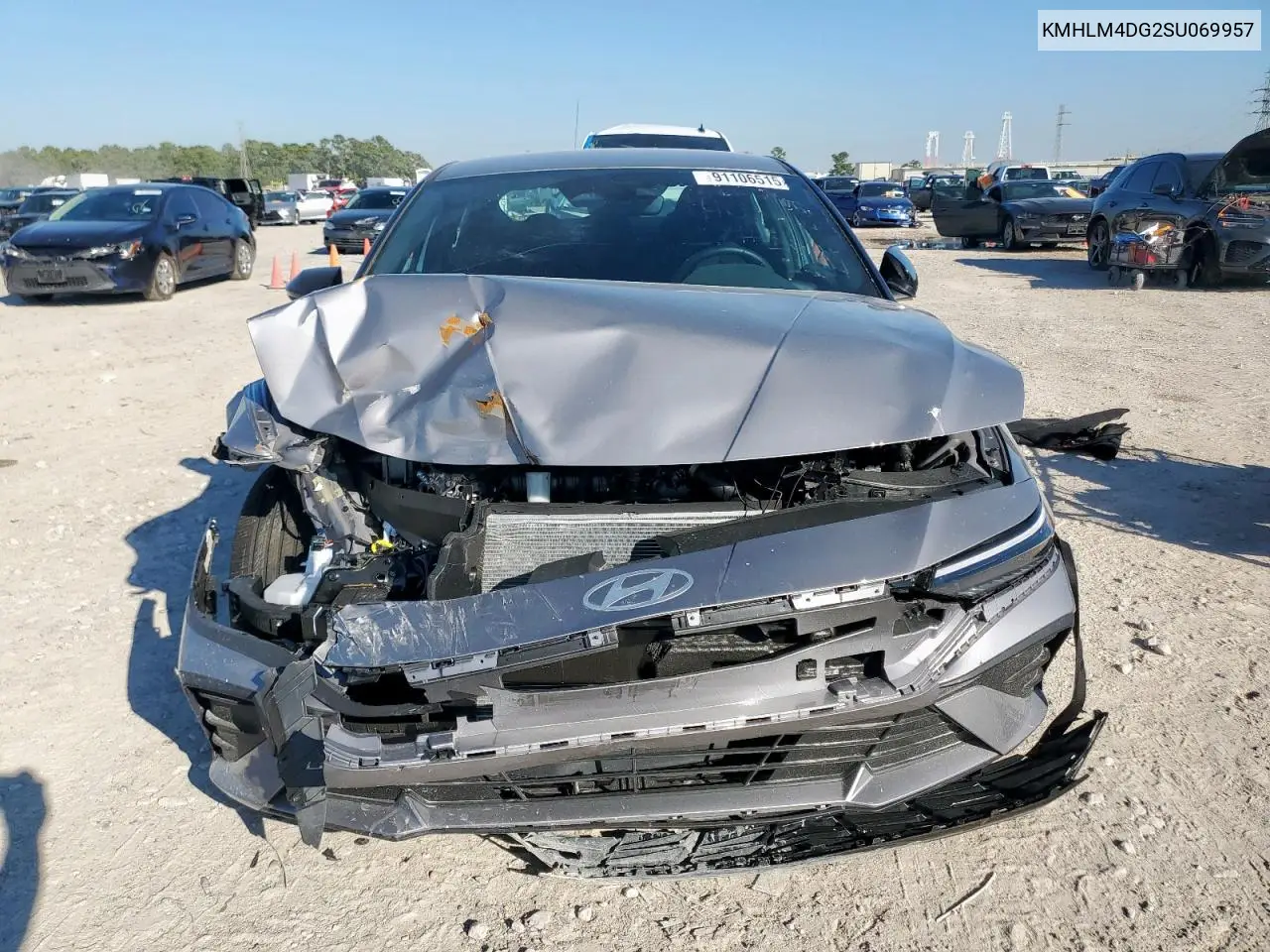 KMHLM4DG2SU069957 2025 Hyundai Elantra Sel Sport
