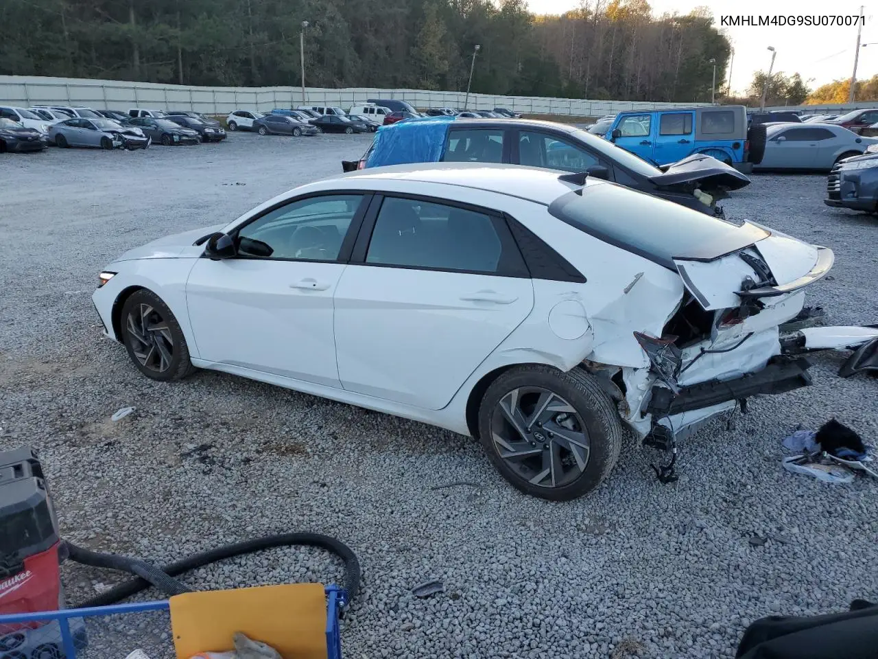 KMHLM4DG9SU070071 2025 Hyundai Elantra Sel Sport