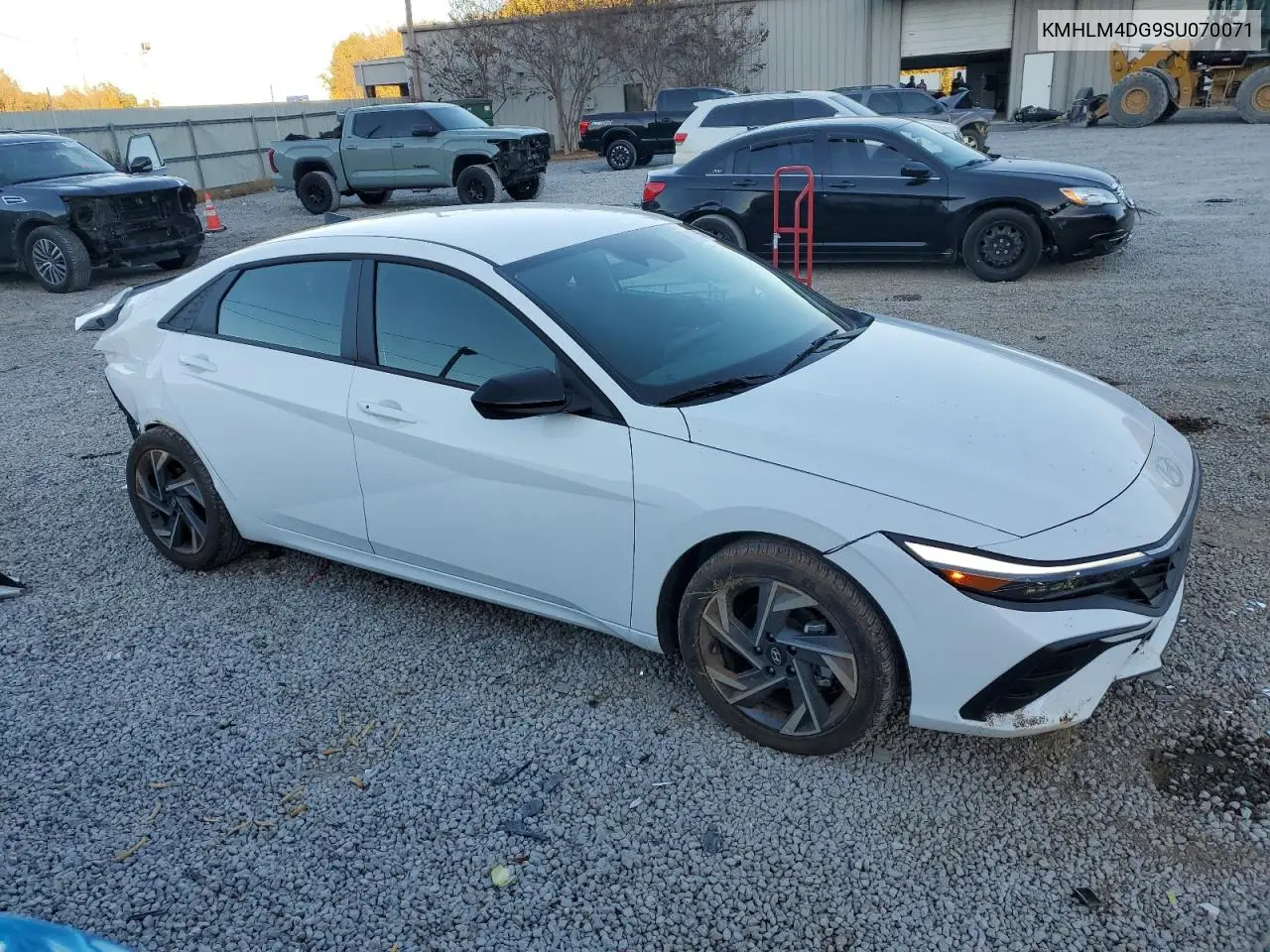 KMHLM4DG9SU070071 2025 Hyundai Elantra Sel Sport