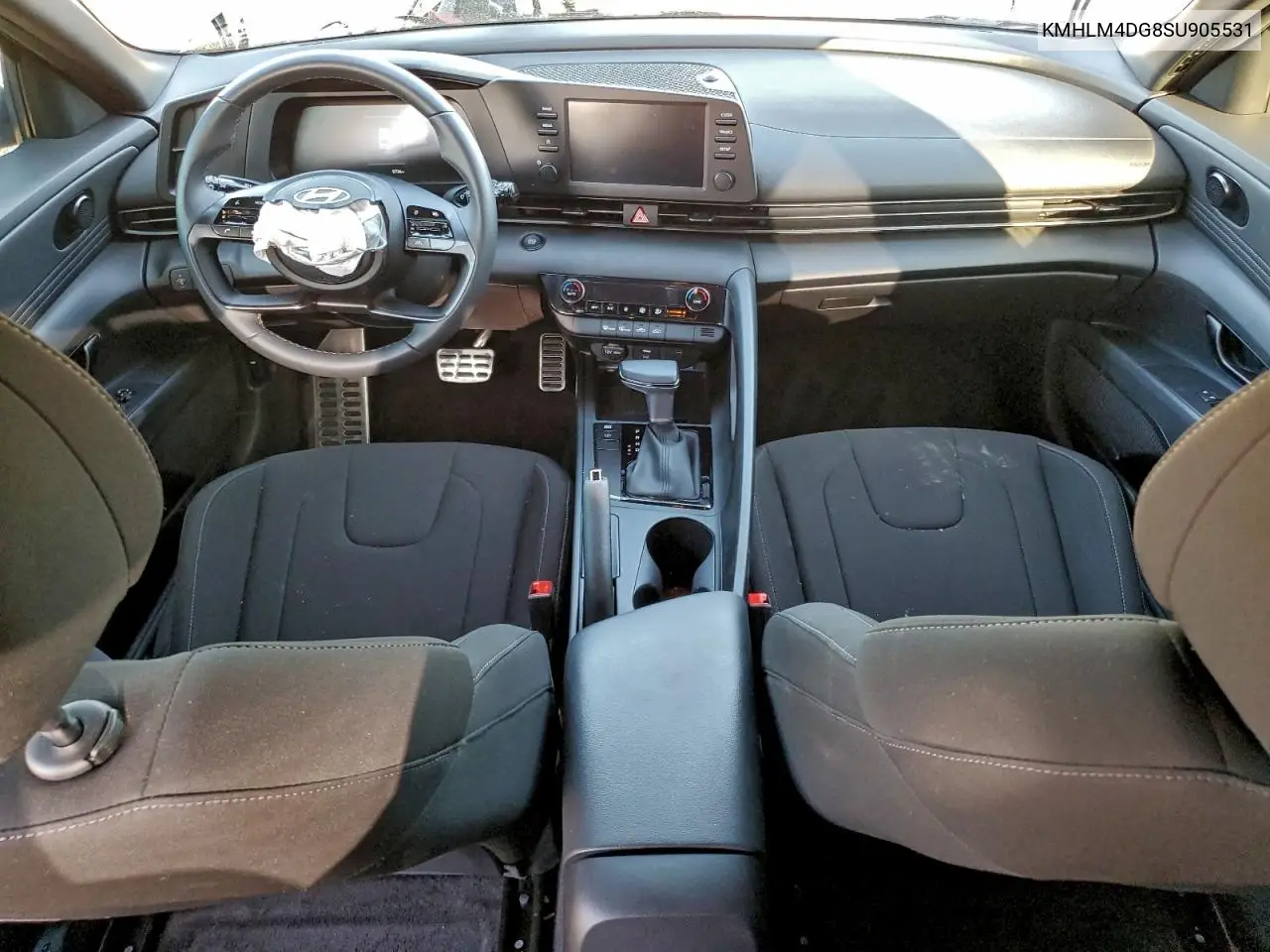 KMHLM4DG8SU905531 2025 Hyundai Elantra Sel Sport