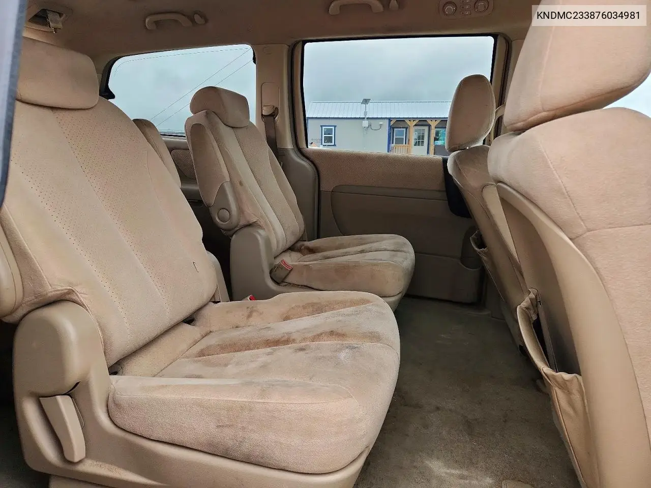 2007 Hyundai Entourage Gls VIN: KNDMC233876034981 Lot: 54160756