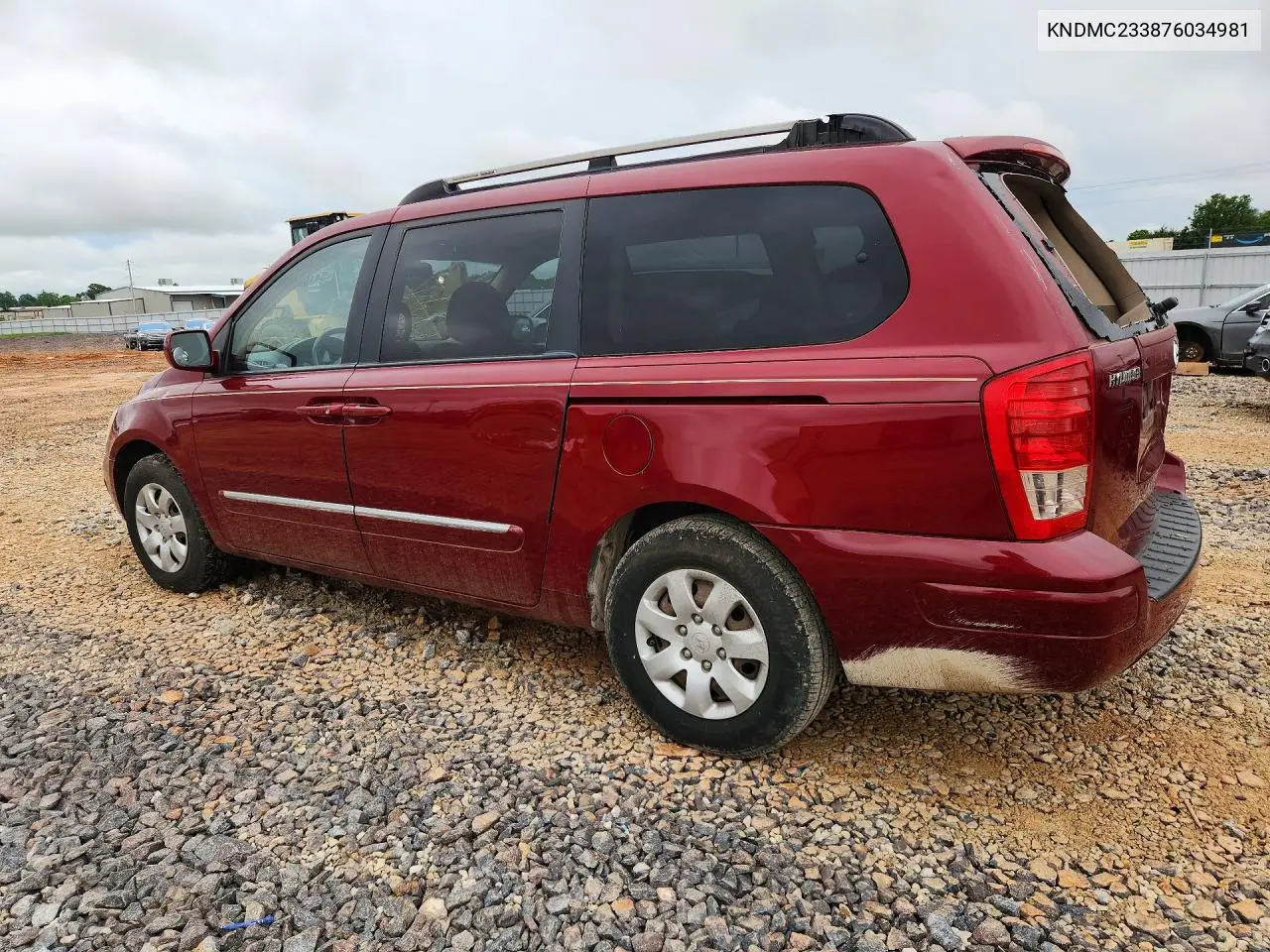 2007 Hyundai Entourage Gls VIN: KNDMC233876034981 Lot: 54160756