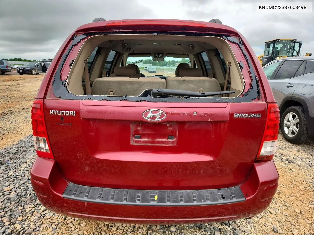 2007 Hyundai Entourage Gls VIN: KNDMC233876034981 Lot: 54160756