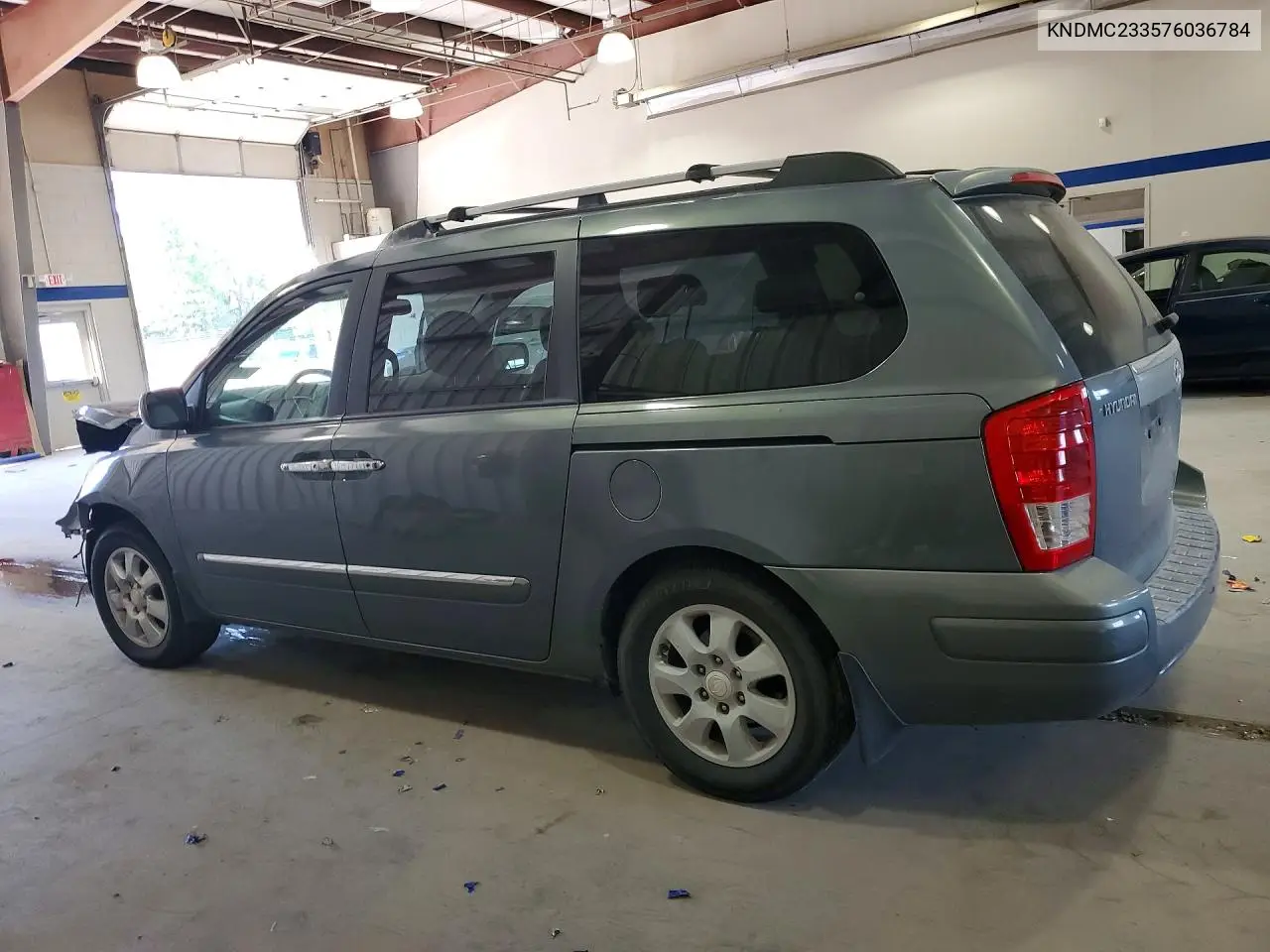 2007 Hyundai Entourage Gls VIN: KNDMC233576036784 Lot: 54297866