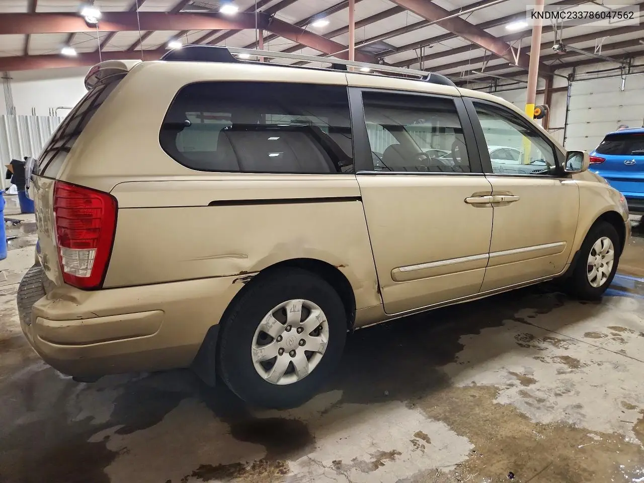 2008 Hyundai Entourage Gls VIN: KNDMC233786047562 Lot: 58914876