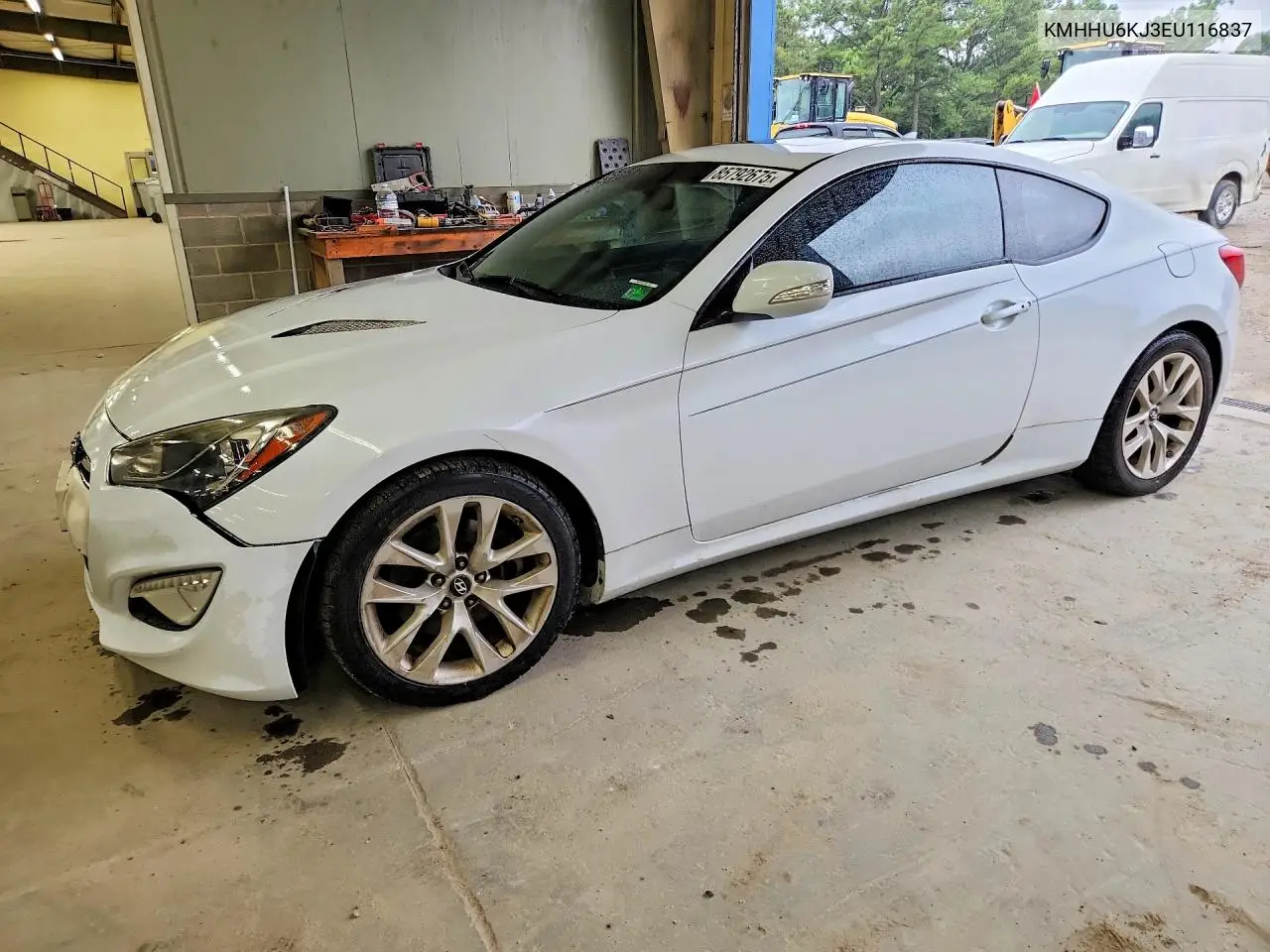2014 Hyundai Genesis Coupe 3.8L VIN: KMHHU6KJ3EU116837 Lot: 85792675