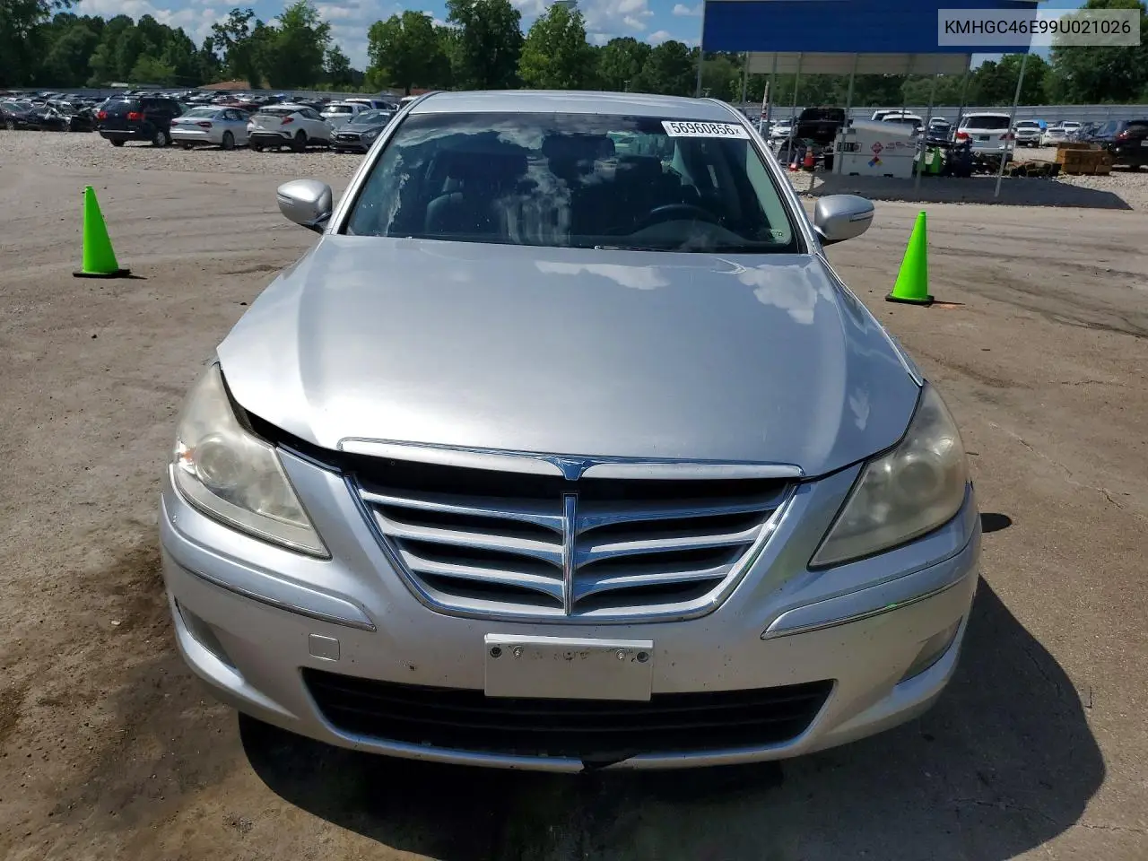 2009 Hyundai Genesis 3.8L V6 VIN: KMHGC46E99U021026 Lot: 56960856