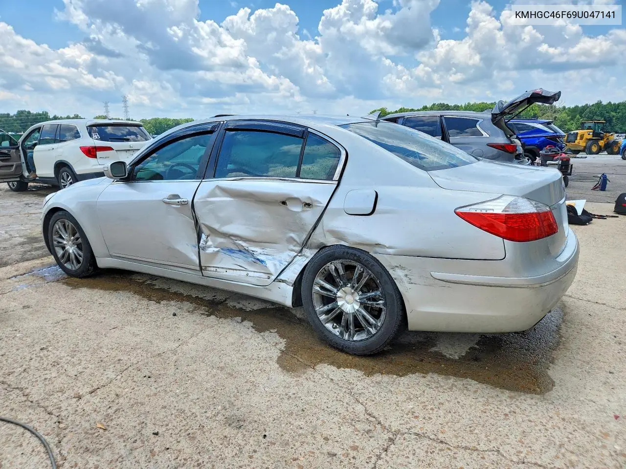 2009 Hyundai Genesis 4.6L VIN: KMHGC46F69U047141 Lot: 58243516