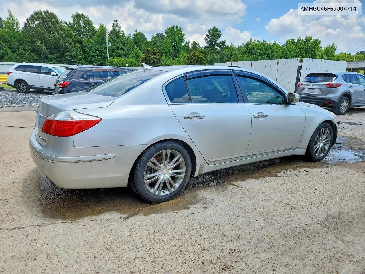 2009 Hyundai Genesis 4.6L VIN: KMHGC46F69U047141 Lot: 58243516