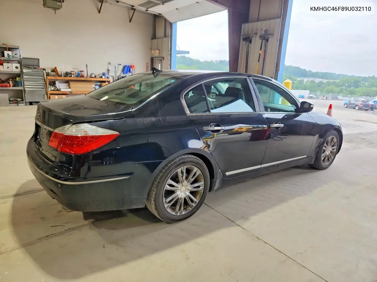 2009 Hyundai Genesis 4.6L VIN: KMHGC46F89U032110 Lot: 59680616
