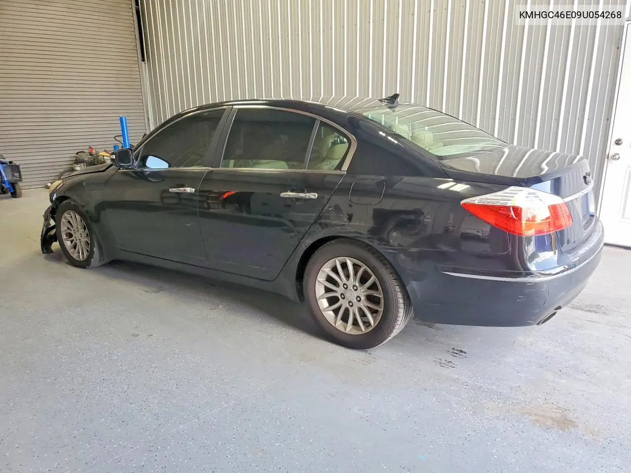 2009 Hyundai Genesis 3.8L VIN: KMHGC46E09U054268 Lot: 59698886