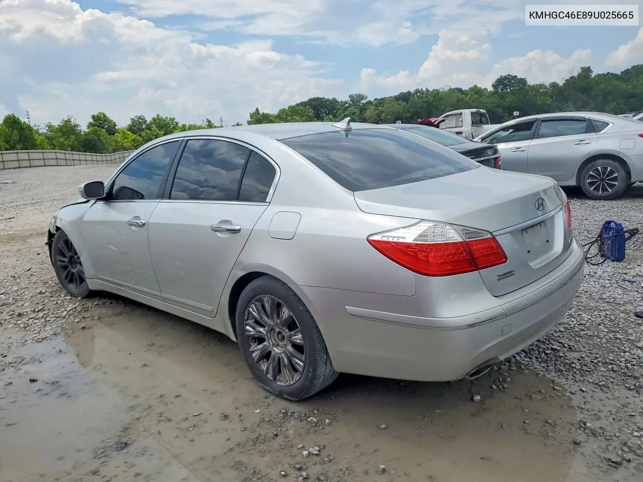 2009 Hyundai Genesis 3.8L VIN: KMHGC46E89U025665 Lot: 60779656
