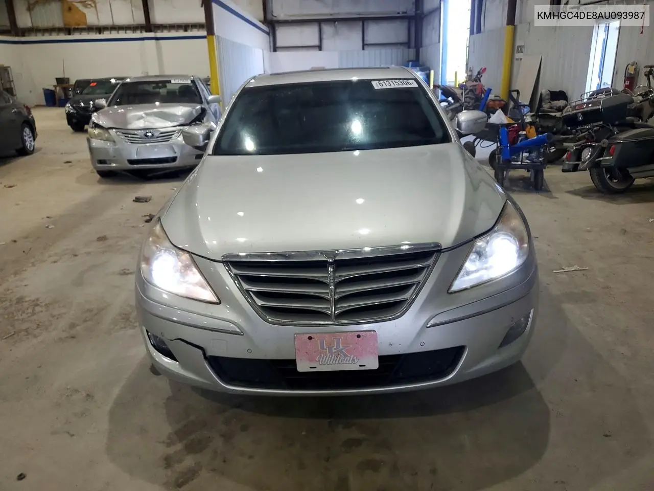 2010 Hyundai Genesis 3.8L VIN: KMHGC4DE8AU093987 Lot: 61315306