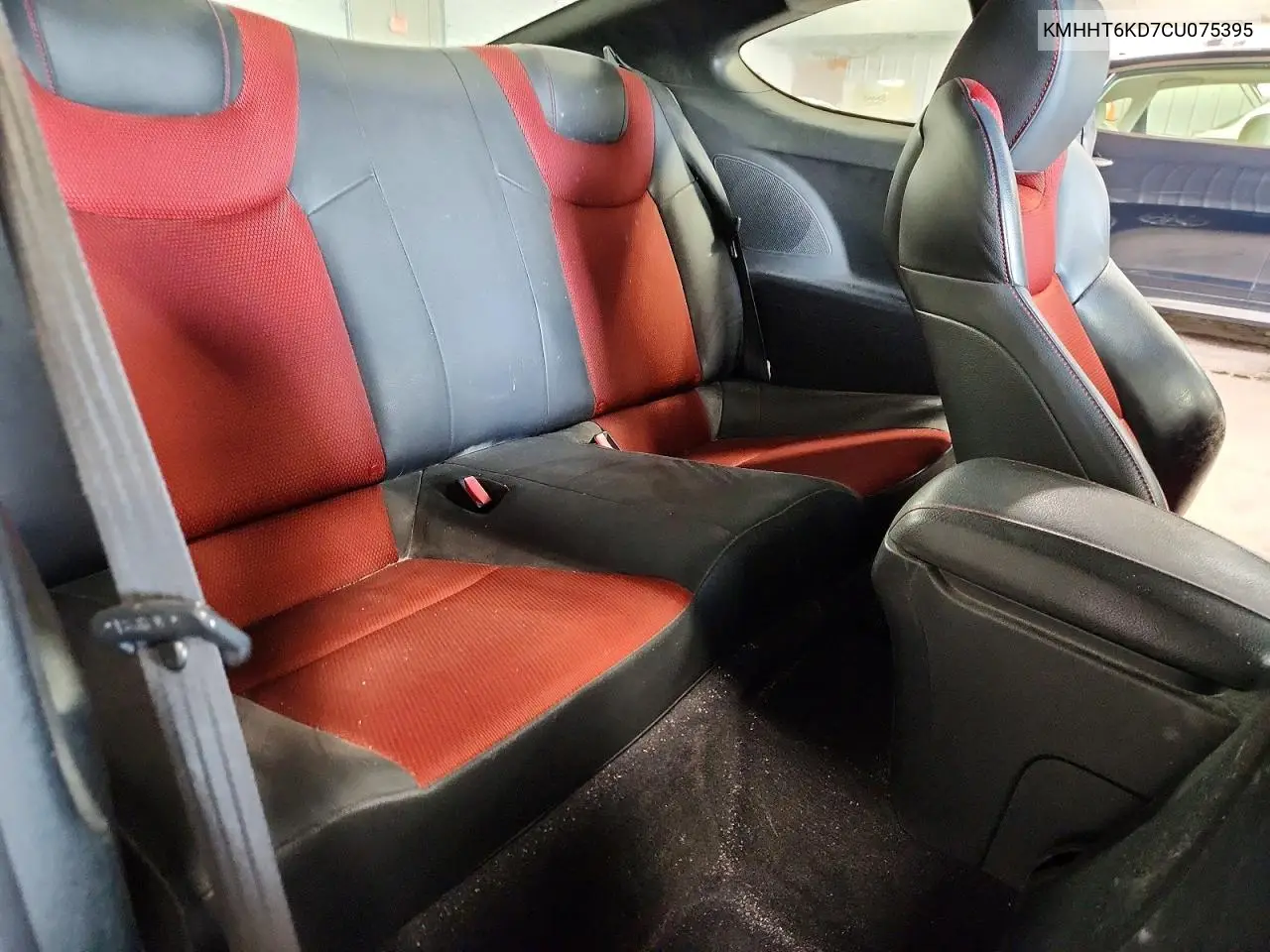 2012 Hyundai Genesis Coupe 2.0T VIN: KMHHT6KD7CU075395 Lot: 61222886