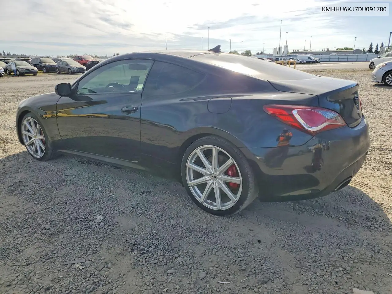 2013 Hyundai Genesis Coupe 3.8 R-Spec VIN: KMHHU6KJ7DU091780 Lot: 47707796