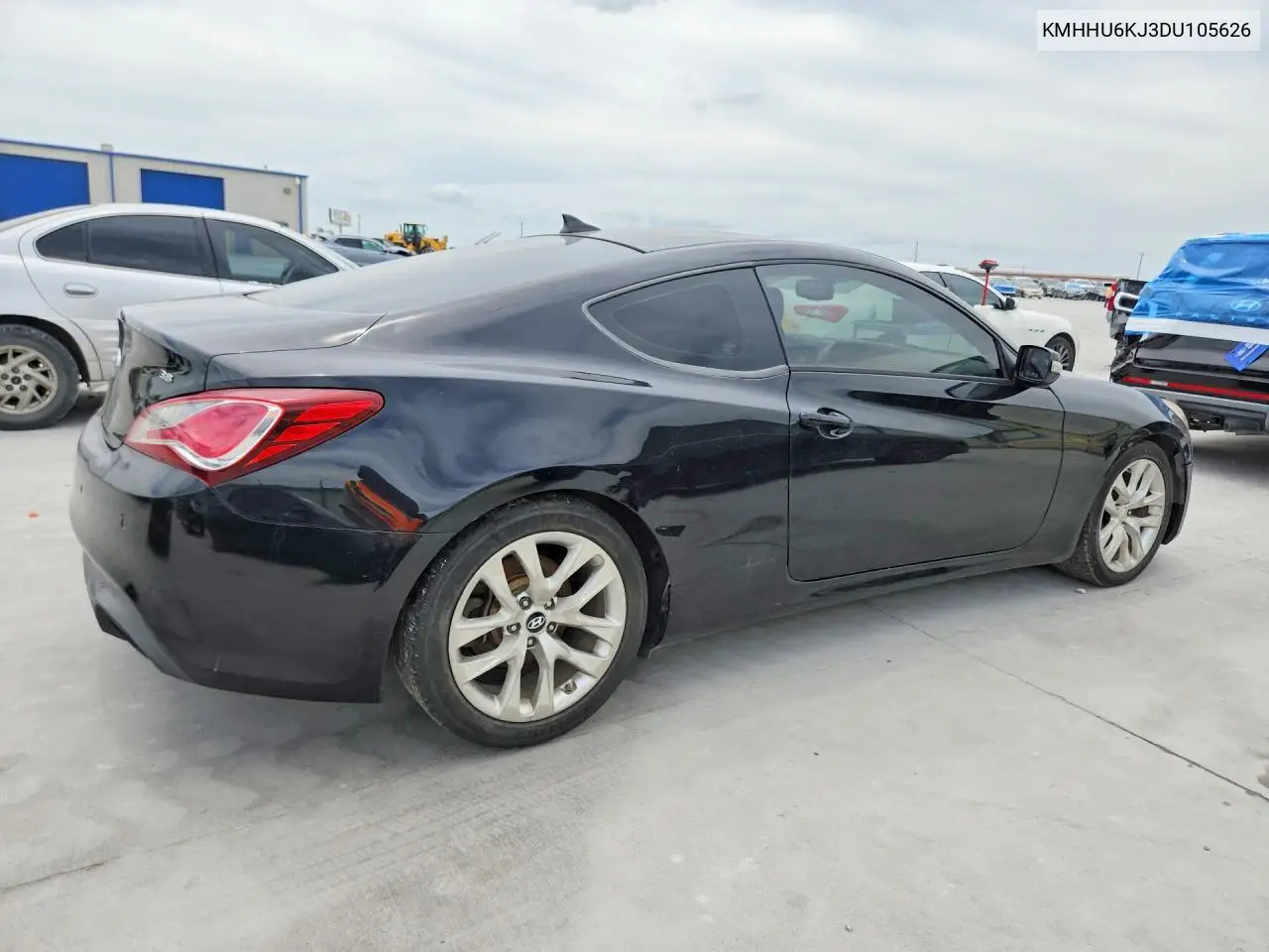 2013 Hyundai Genesis Coupe 3.8L VIN: KMHHU6KJ3DU105626 Lot: 55547916