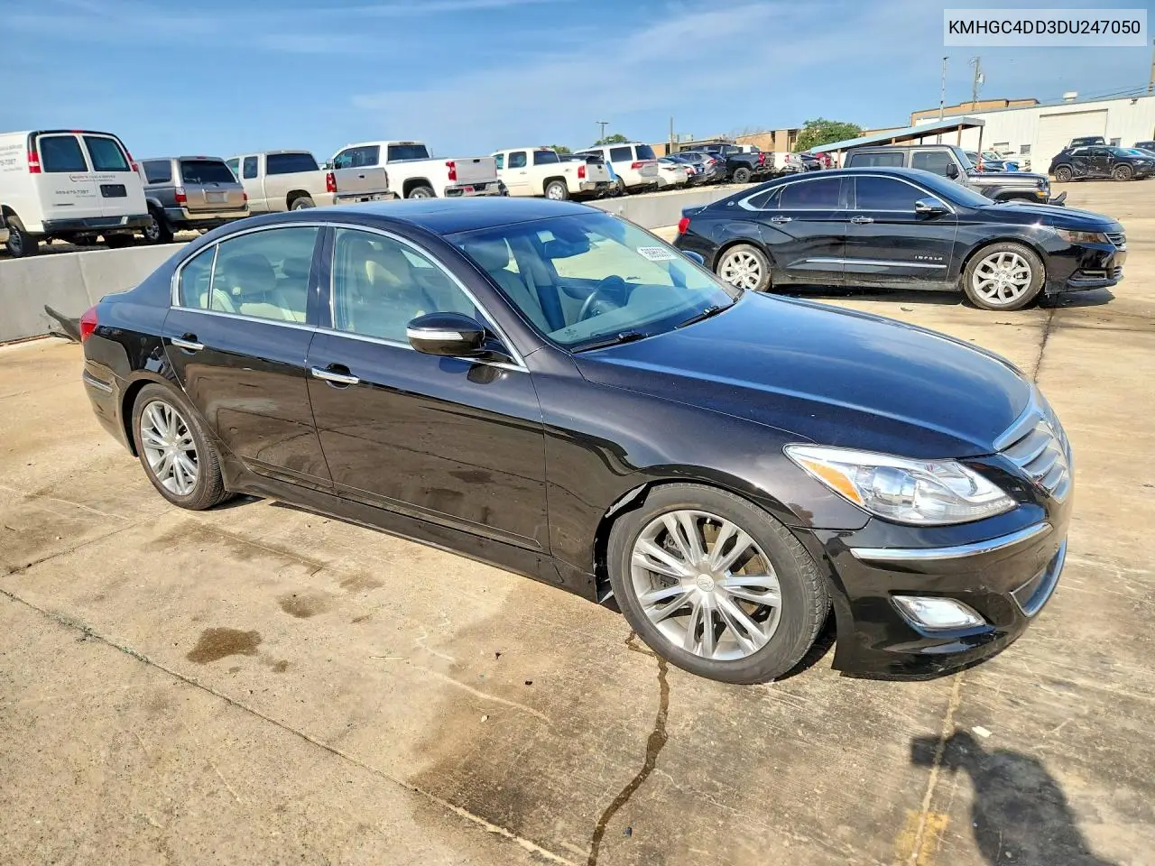 2013 Hyundai Genesis 3.8L VIN: KMHGC4DD3DU247050 Lot: 58965336