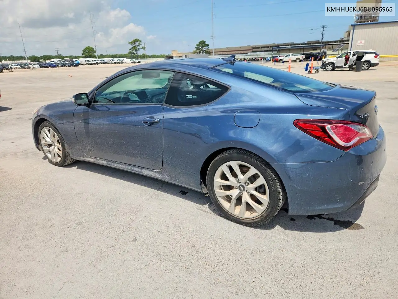 2013 Hyundai Genesis Coupe 3.8L VIN: KMHHU6KJ6DU095965 Lot: 59154456