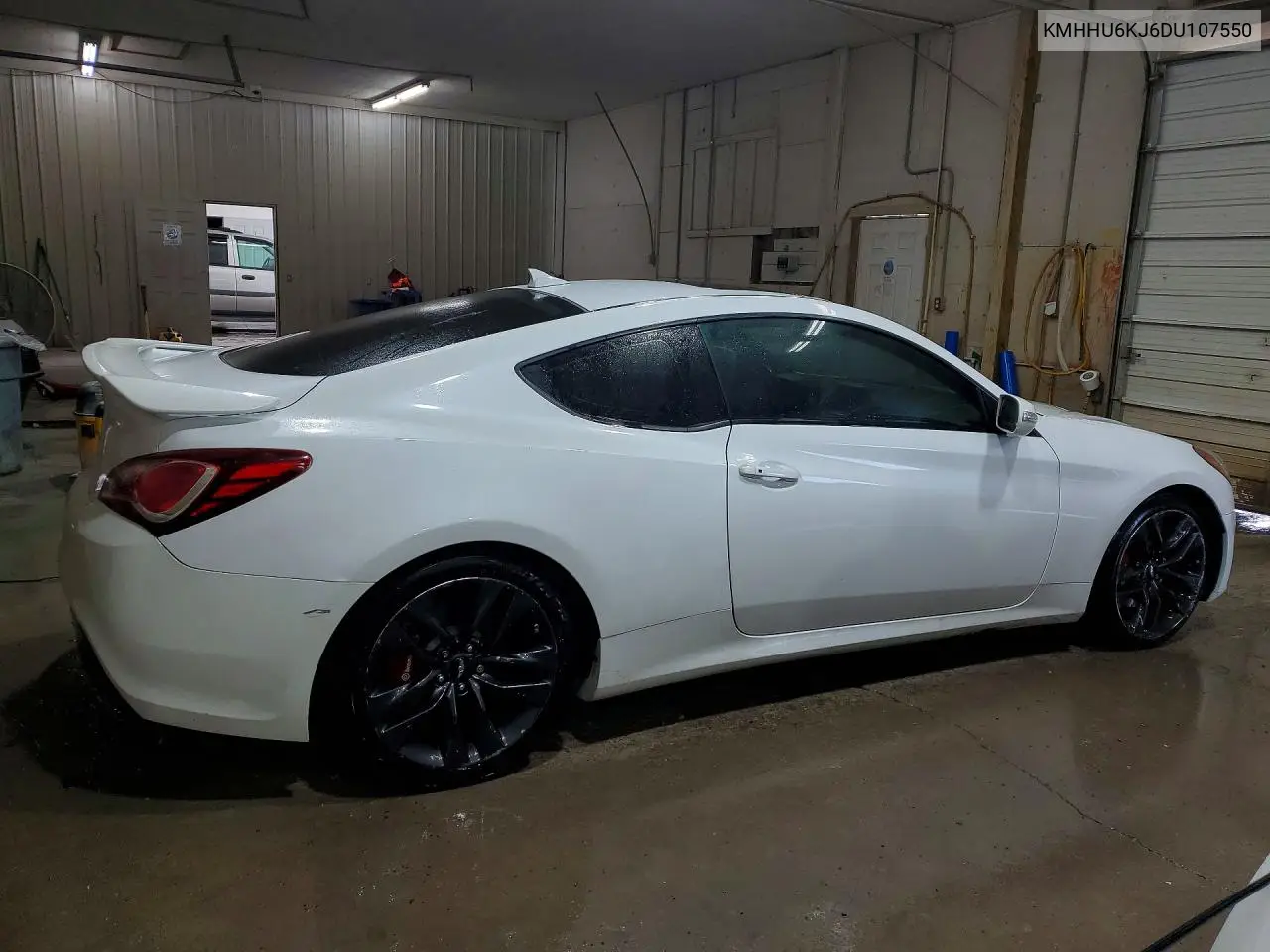 2013 Hyundai Genesis Coupe 3.8L VIN: KMHHU6KJ6DU107550 Lot: 61215476